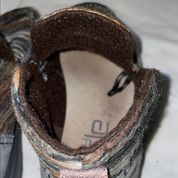 Hey Dude Multicolor Striped Flats (8) - Picture 10 of 11